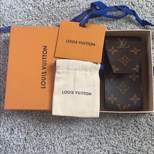 Louis Vuitton money holder